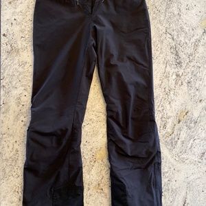 Women’s ski pants